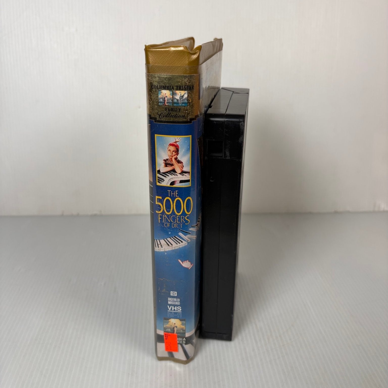The 5000 Fingers of Dr. T. VHS 1953 Fantasy Musical Family Collection Clamshell