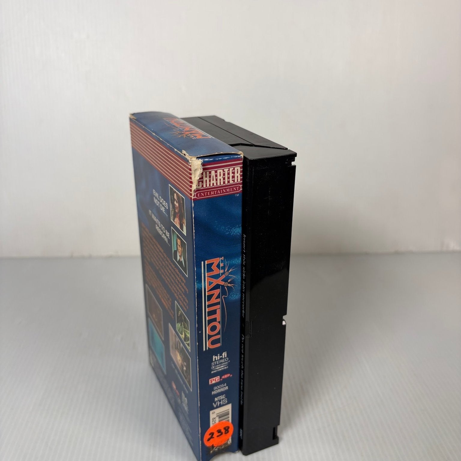 The Manitou VHS 1978 Supernatural Horror Charter Entertainment