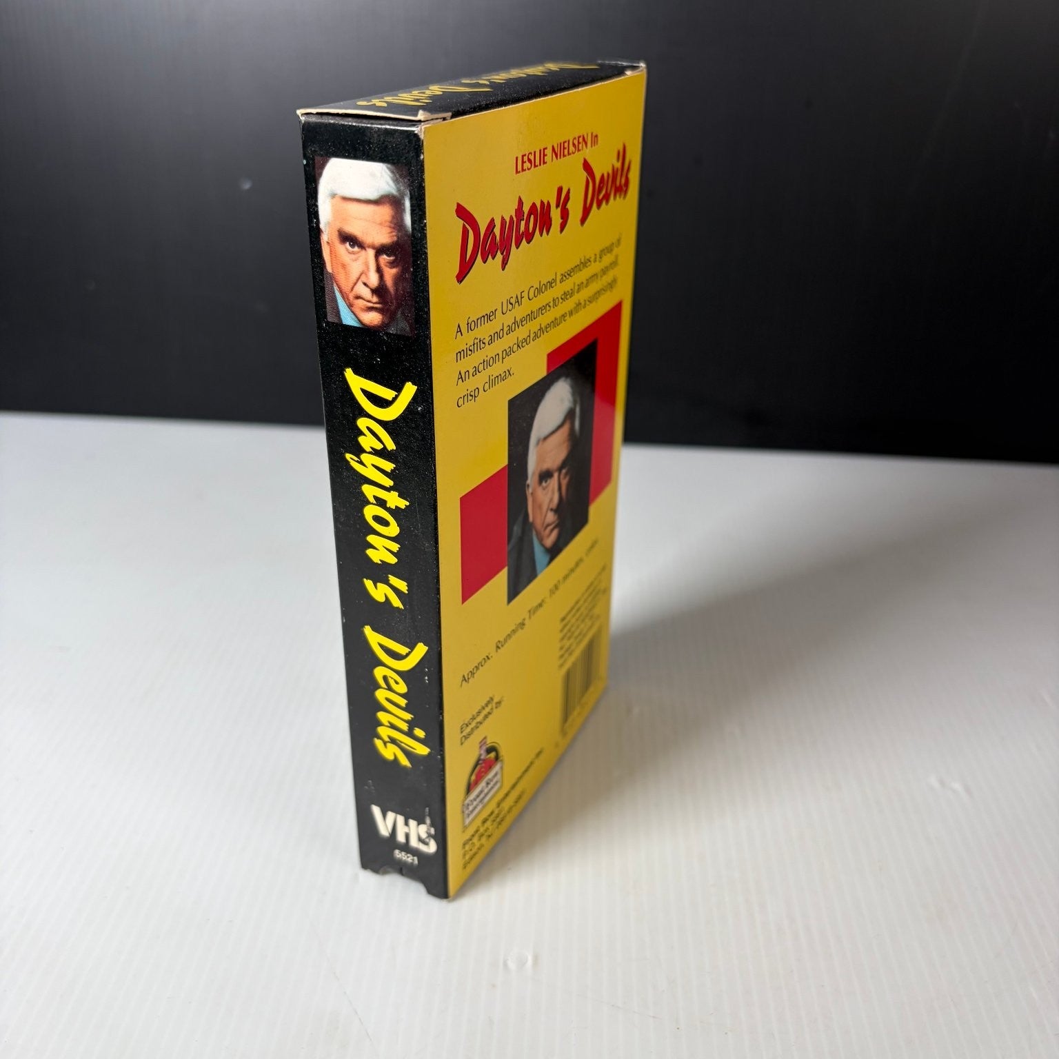 Dayton's Devils VHS 1991 Action Leslie Nielsen Front Row Entertainment