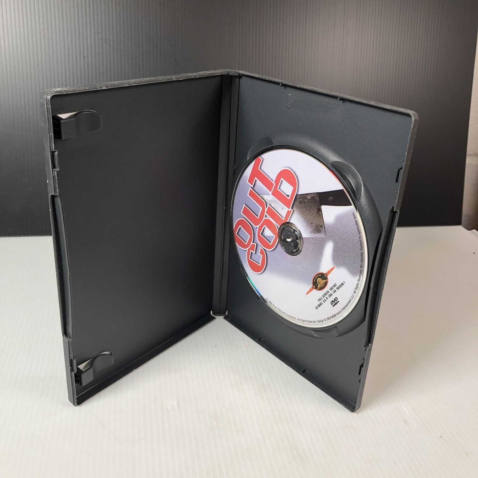 Out Cold DVD 1989 John Lithgow Teri Garr Randy Quaid Comedy Thriller