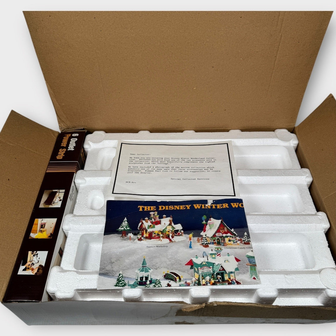 Danbury Mint Disney Winter Wonderland Donald Duck Train Set Complete in Worn Box