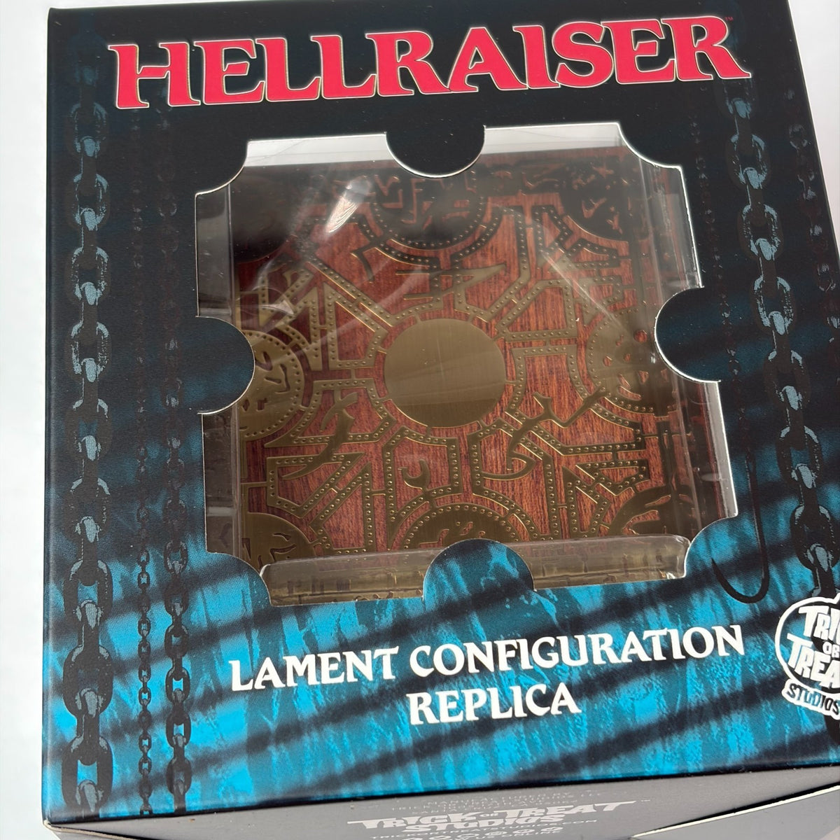 Hellraiser Lament Configuration 1:1 Solid Redwood Prop Trick or Treat Studios