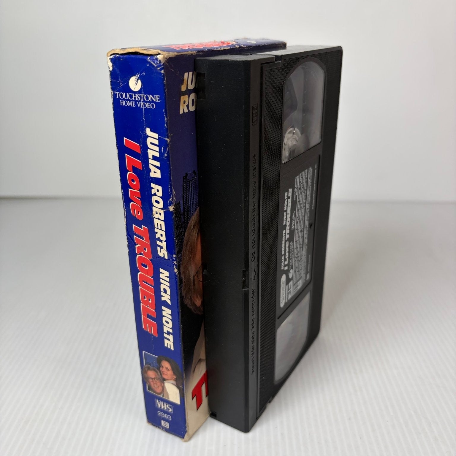 I Love Trouble VHS 1994 Romantic Comedy Julia Roberts Nick Nolte Touchstone