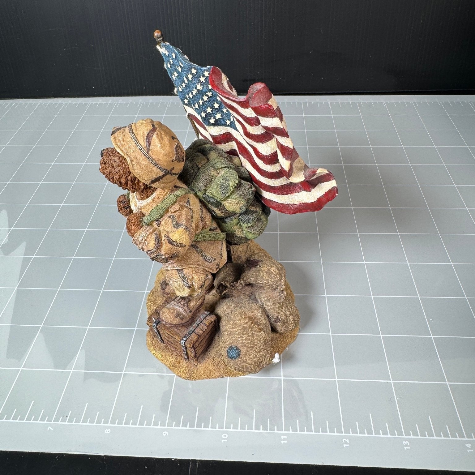 McBruin to Serve With Honor Boyds Bears Soldier Bear Statue w/ Flag Vintage