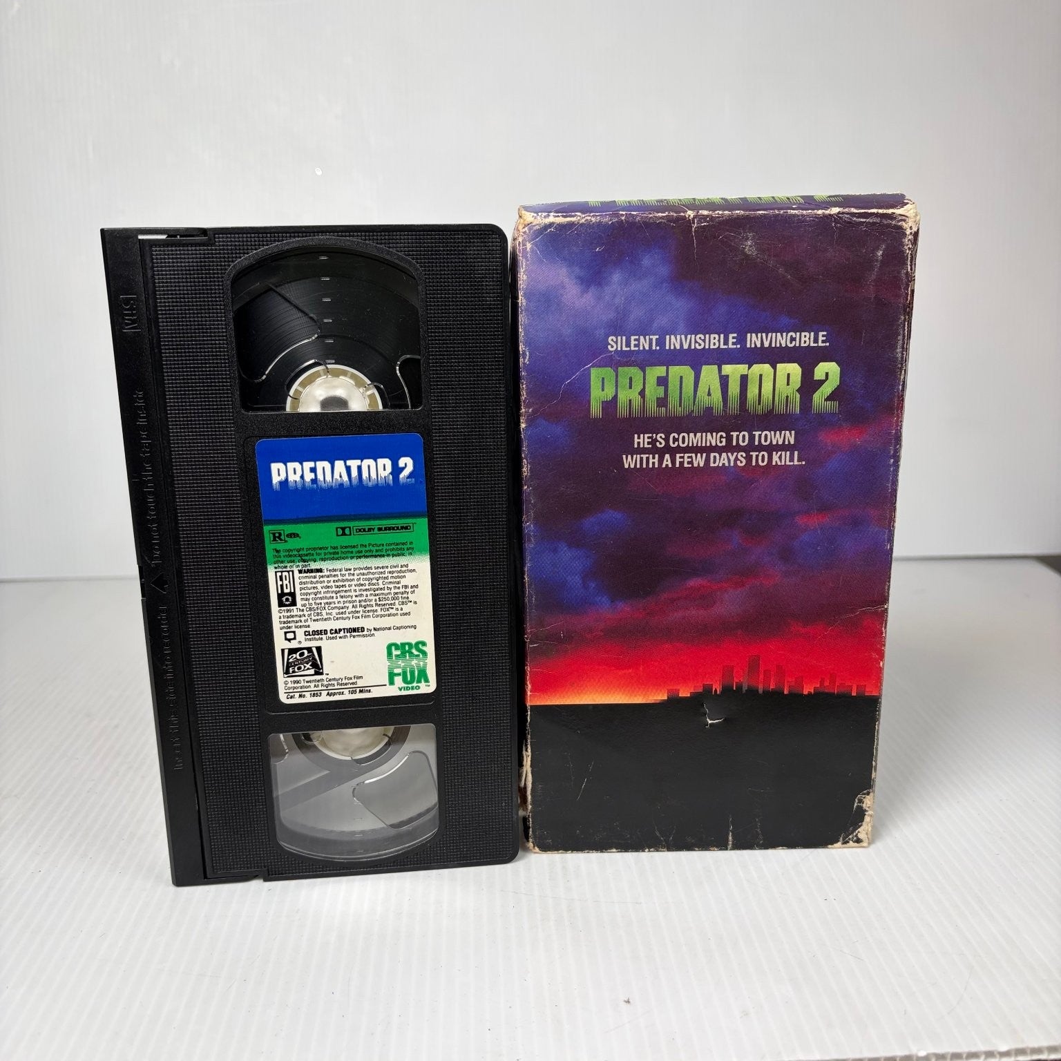 Predator 2 VHS 1990 Action Sci-Fi Fox Video Danny Glover (Worn Box)