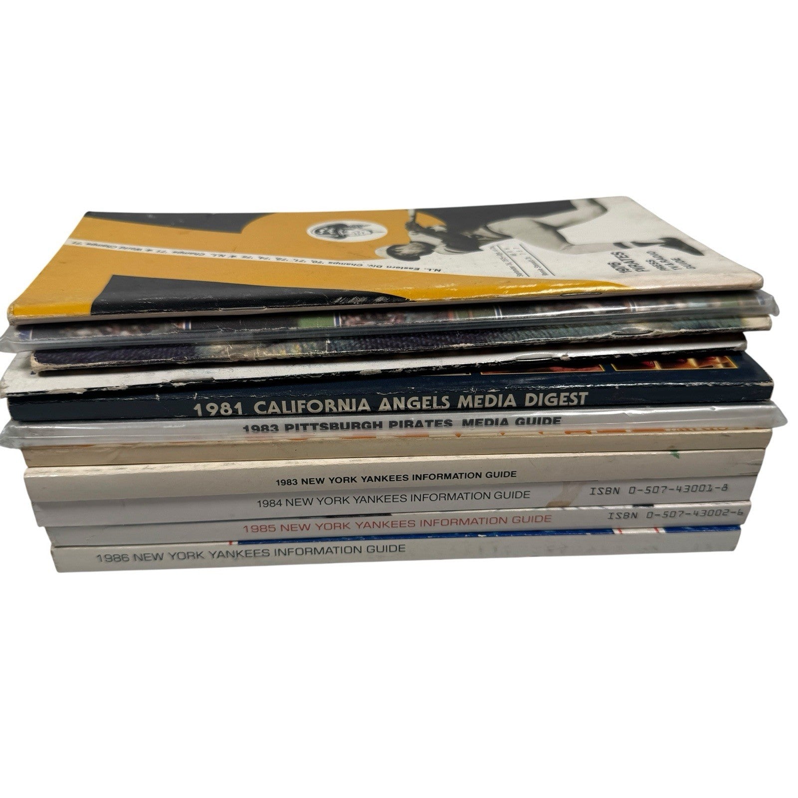 Lot Of 11 Baseball Media Guides 1970s-1980s Yankees, Pirates, Dodgers & More