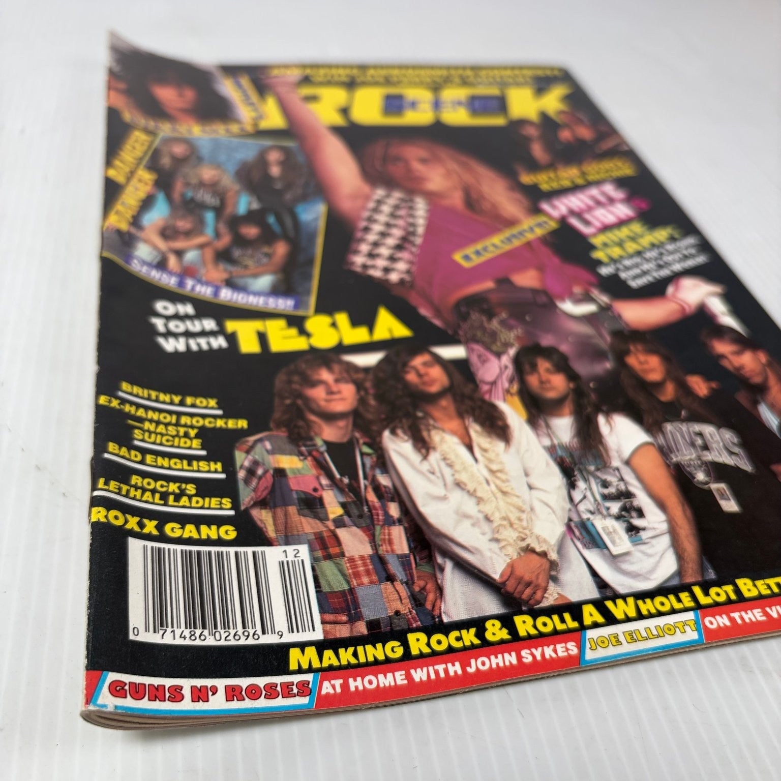 Rock Scene Magazine December 1989 David Lee Roth Motley Crue Tesla Rock