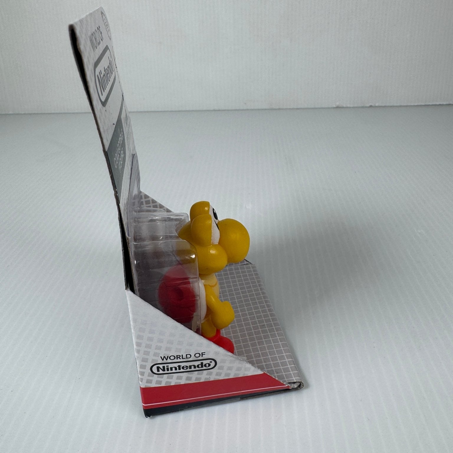 World of Nintendo Yellow Koopa Paratroopa 2.5" Action Figure with Wings