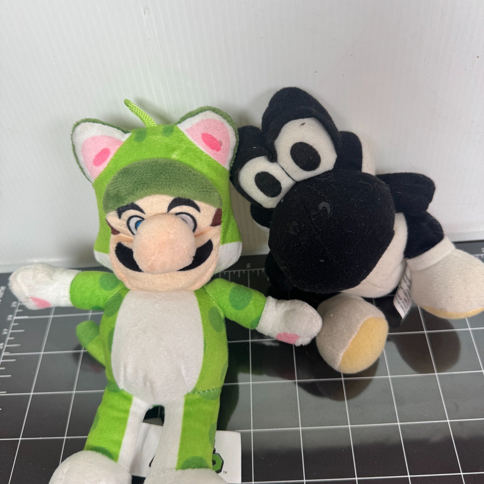 Mixed Video Game Plush Lot Yoshi, Cat Luigi, Lucario Pokemon, and Amy Rose 10"