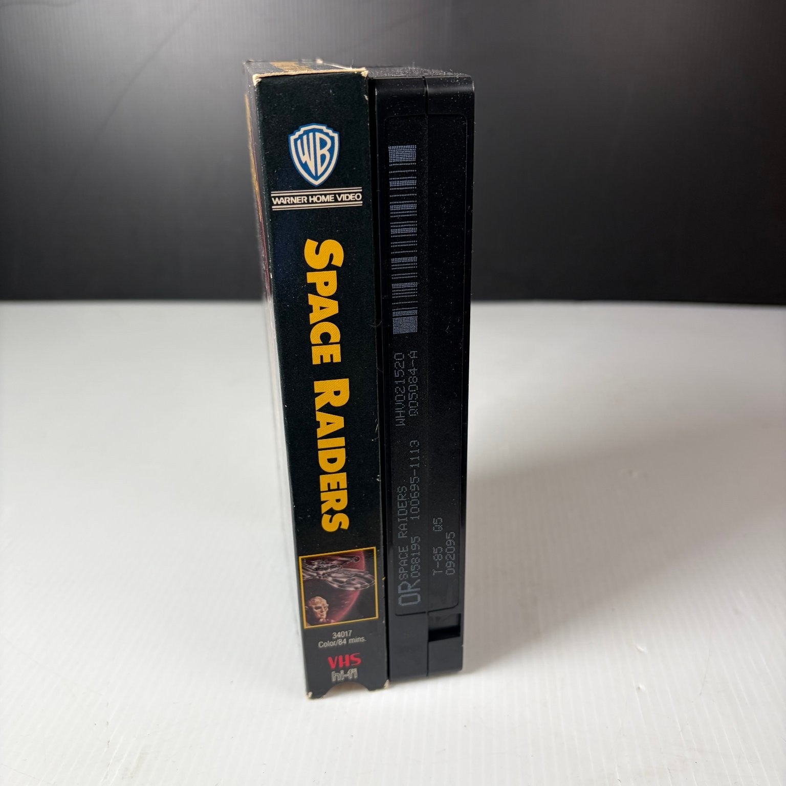 Space Raiders VHS 1983 Sci-Fi Adventure Warner Home Video 1993 Reissue