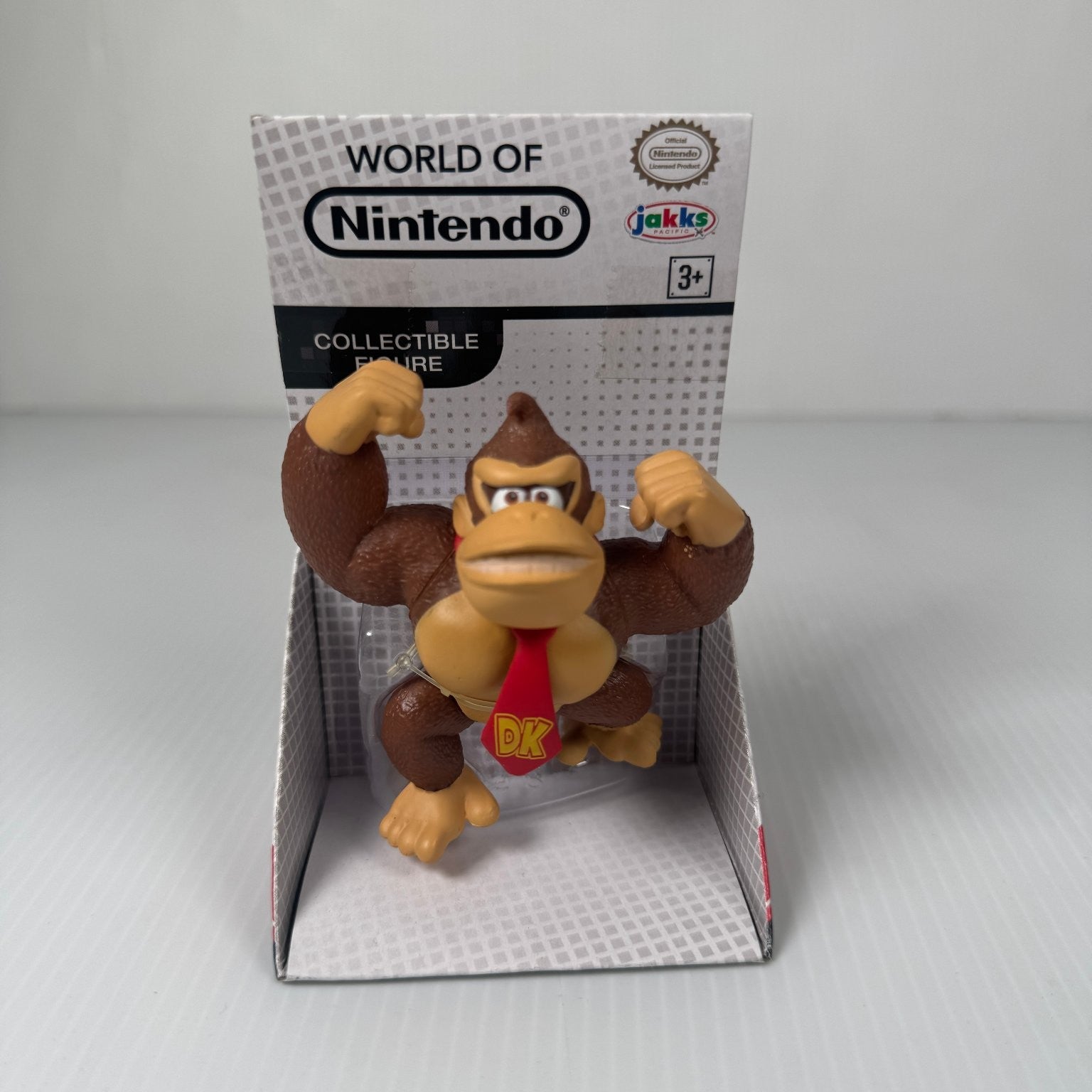 World of Nintendo Donkey Kong Super Mario 2.5" Collectible Figure