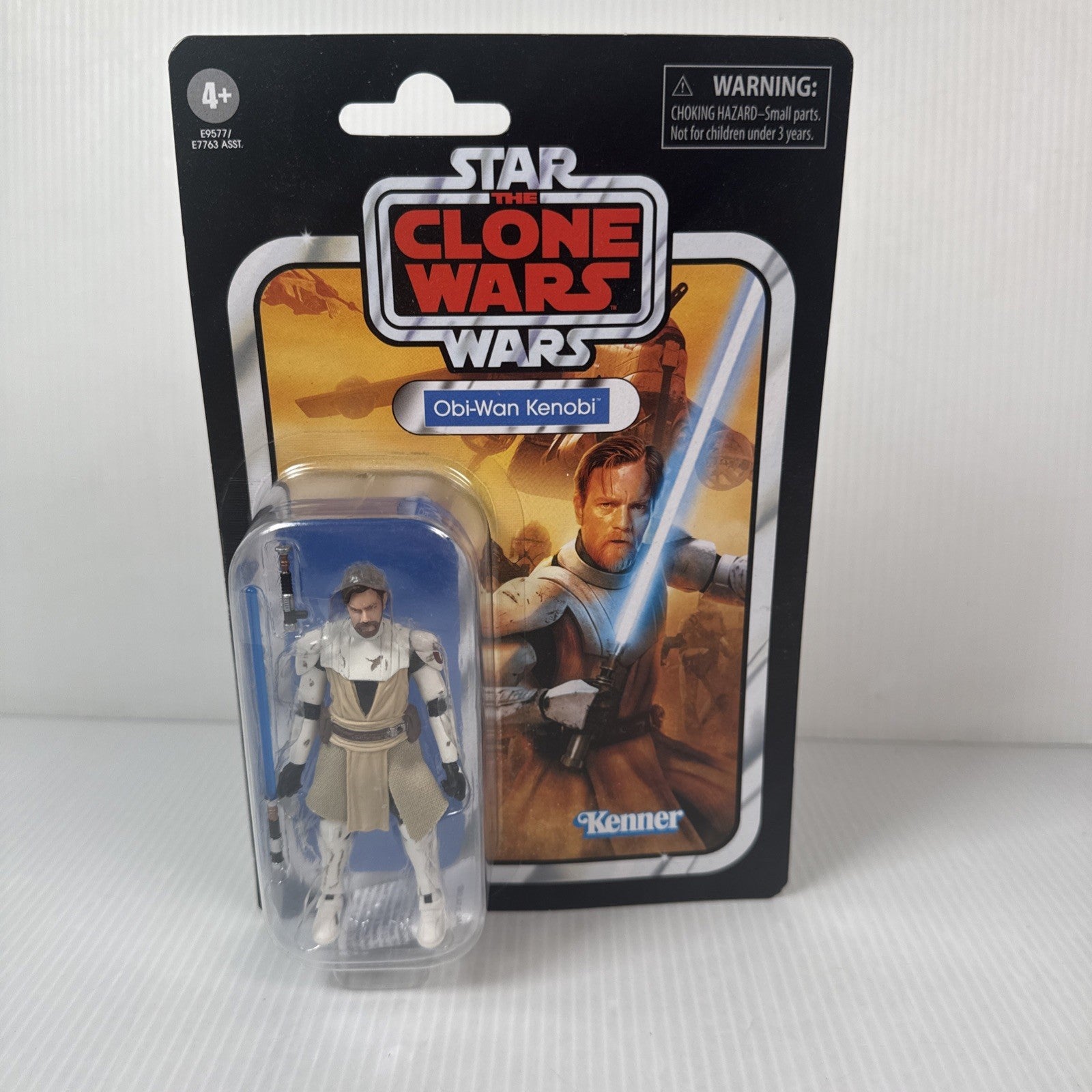 Hasbro Obi-Wan Kenobi 3.75 Inch Action Figure - E9577