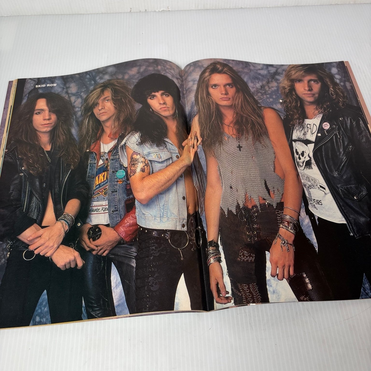 Metal Edge Magazine December 1989 Bon Jovi Skid Row Metallica Hard Rock