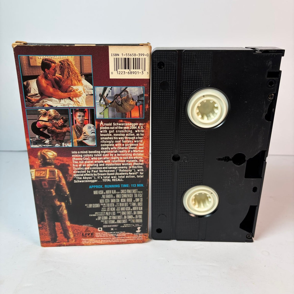 Total Recall VHS 1990 Sci-Fi Action Thriller Arnold Schwarzenegger Carolco