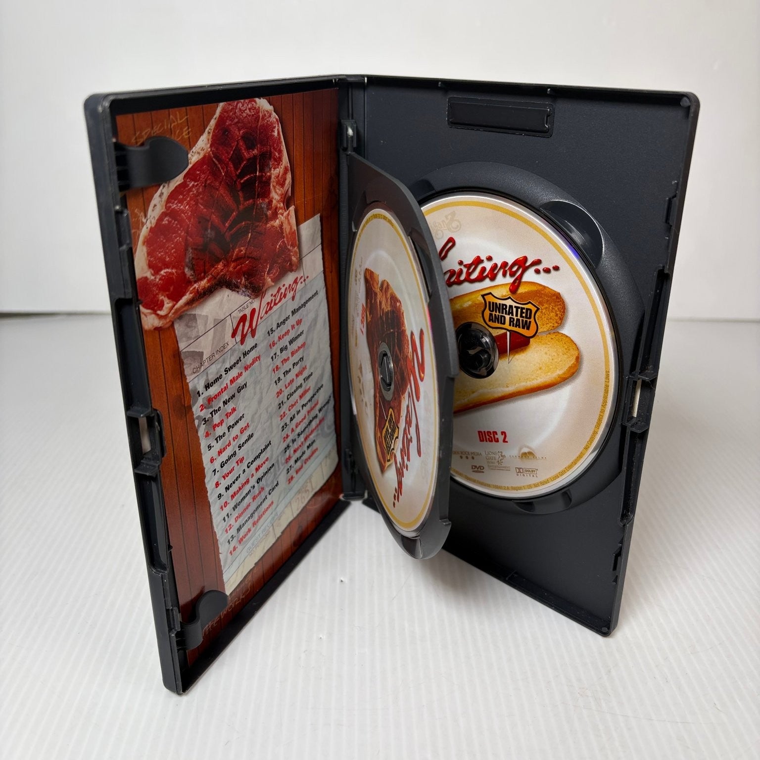 Waiting... DVD 2005 Deluxe Edition Ryan Reynolds Anna Faris Unrated Raw