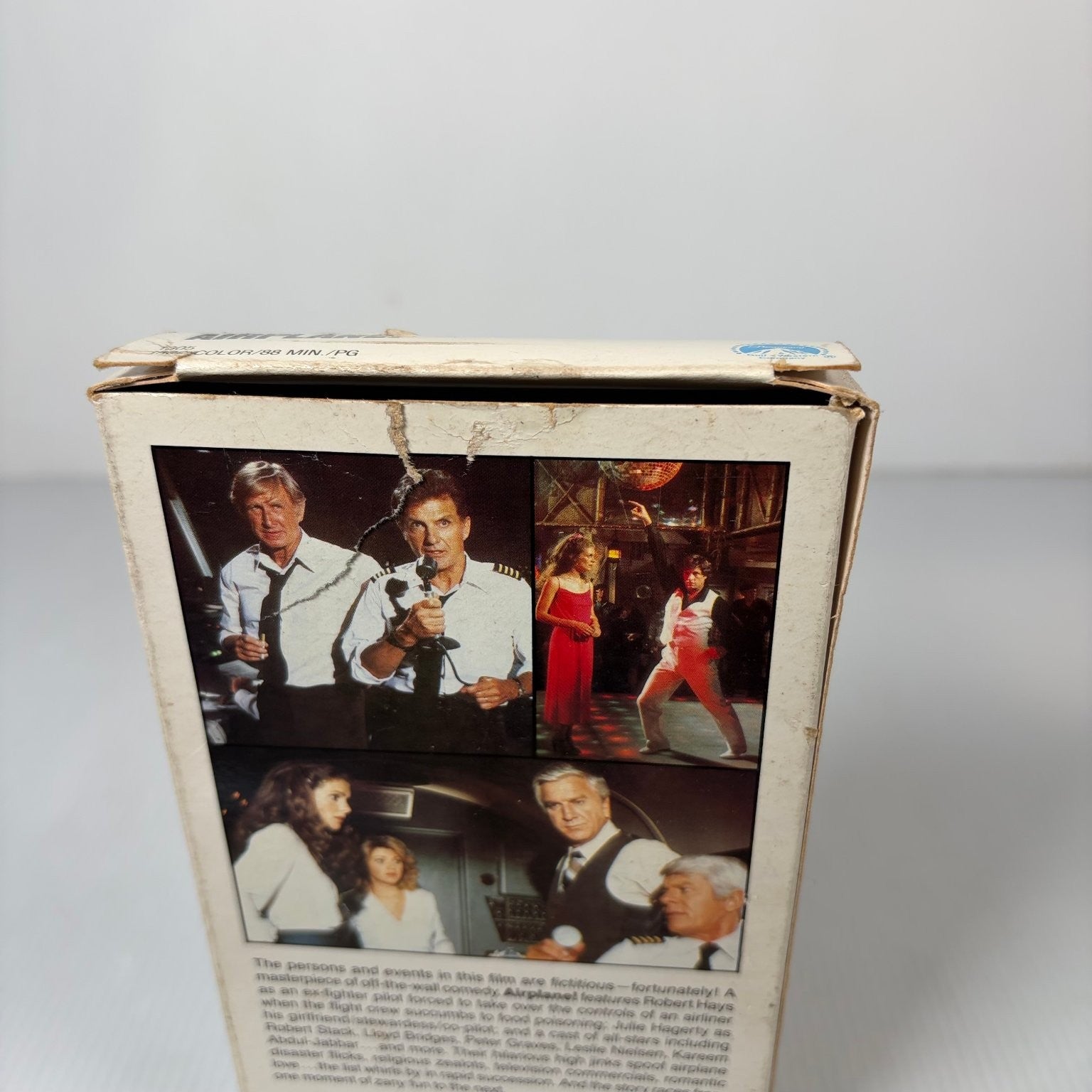 AIRPLANE! VHS 1980 Comedy Spoof Original Release Paramount Pictures