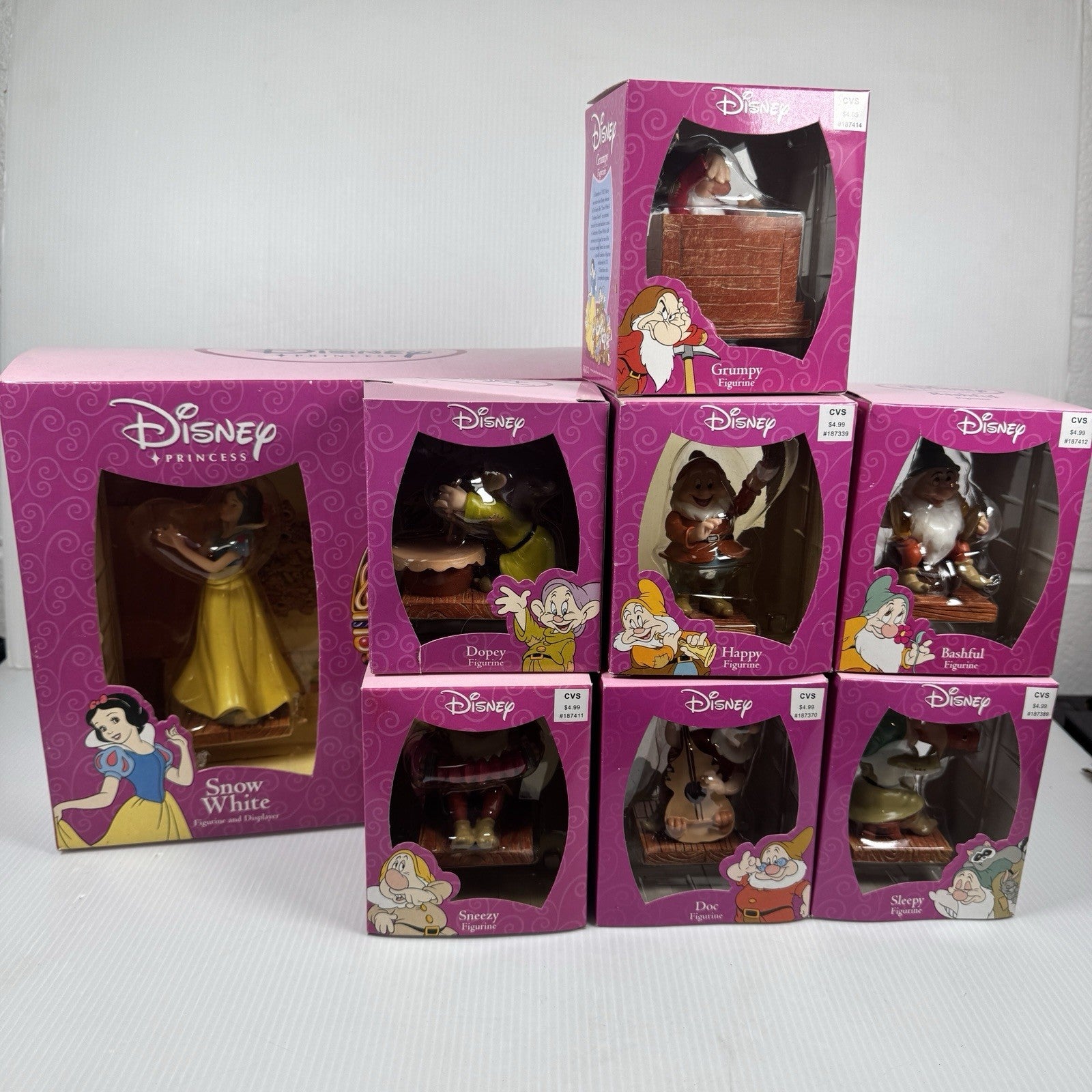 Disney Enesco Snow White & The Seven Dwarfs 65th Anniversary Collector Set