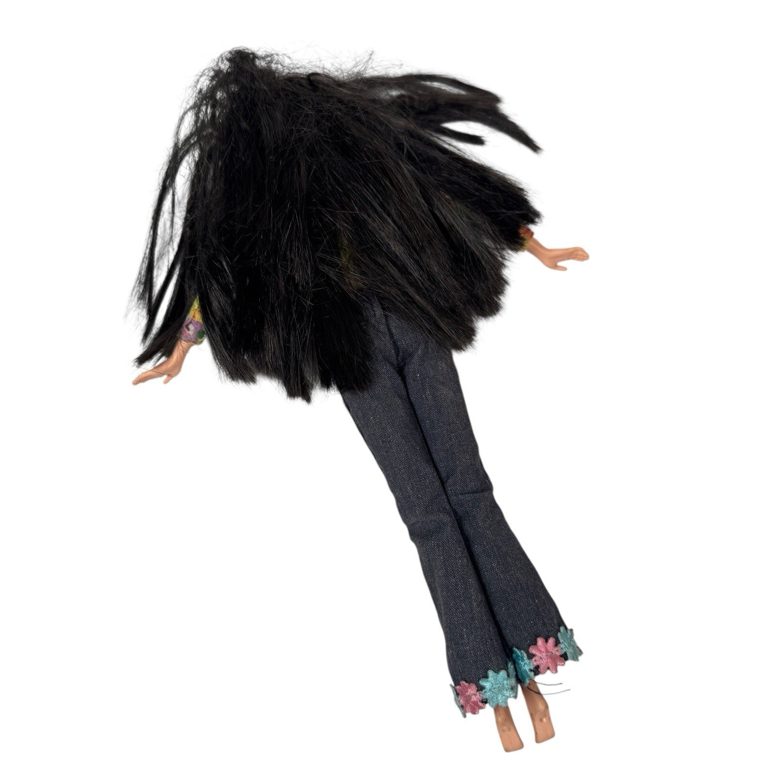 Vintage Y2K Barbie My Scene Nolee Doll w/ Flower Flares