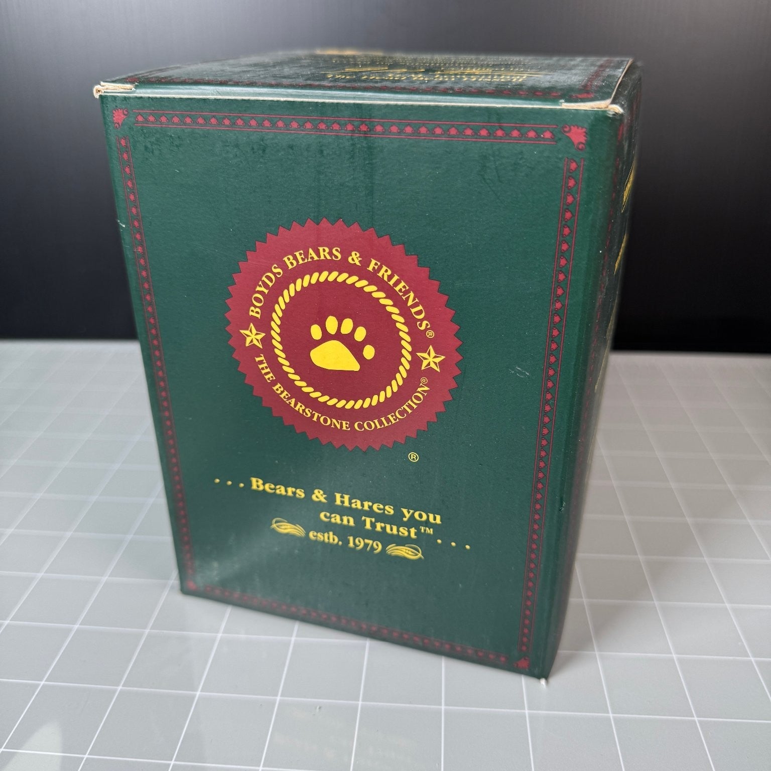 McBruin to Serve With Honor Boyds Bears Soldier Bear Statue w/ Flag Vintage