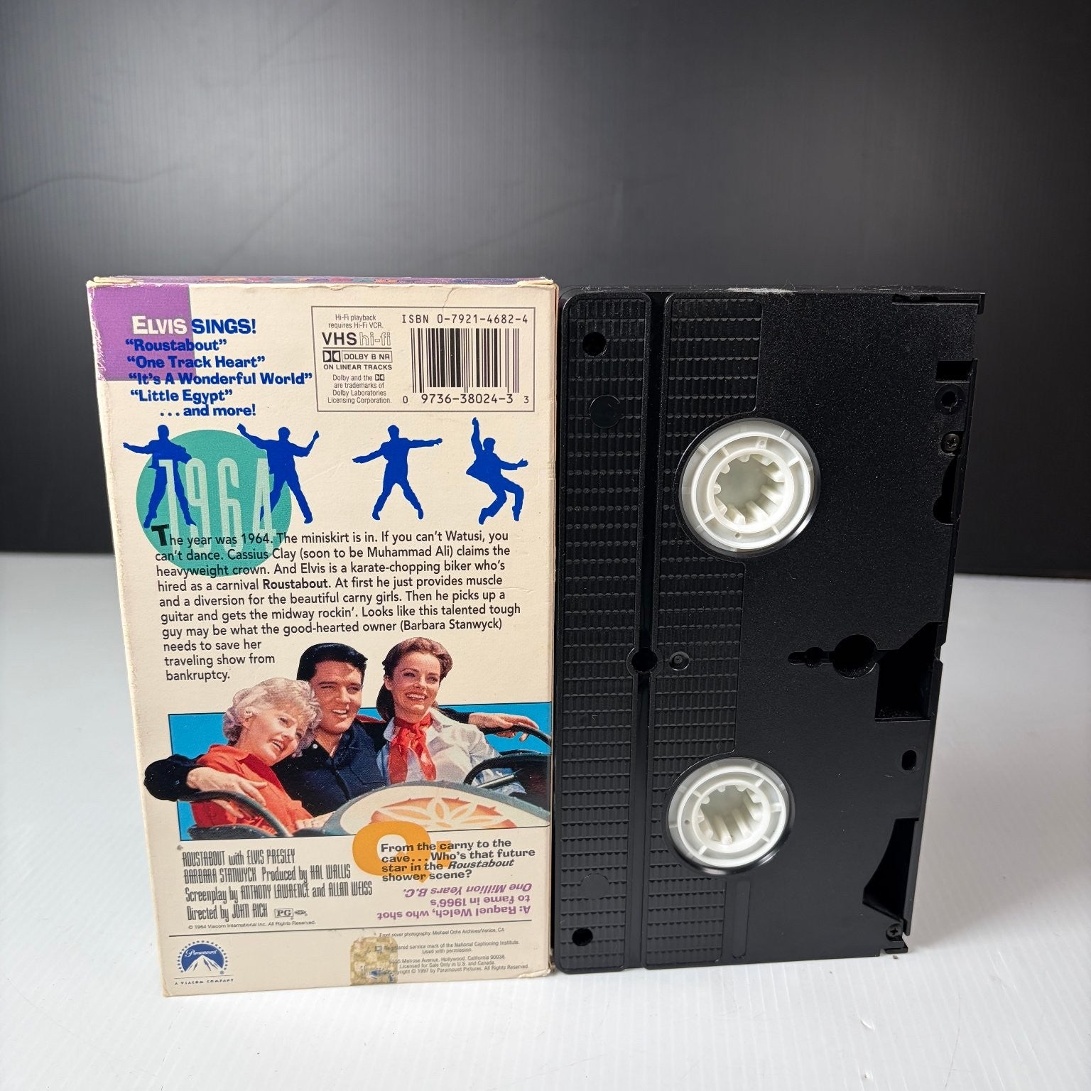 ELVIS ROUSTABOUT VHS 1964 Musical Comedy Drama Paramount Pictures