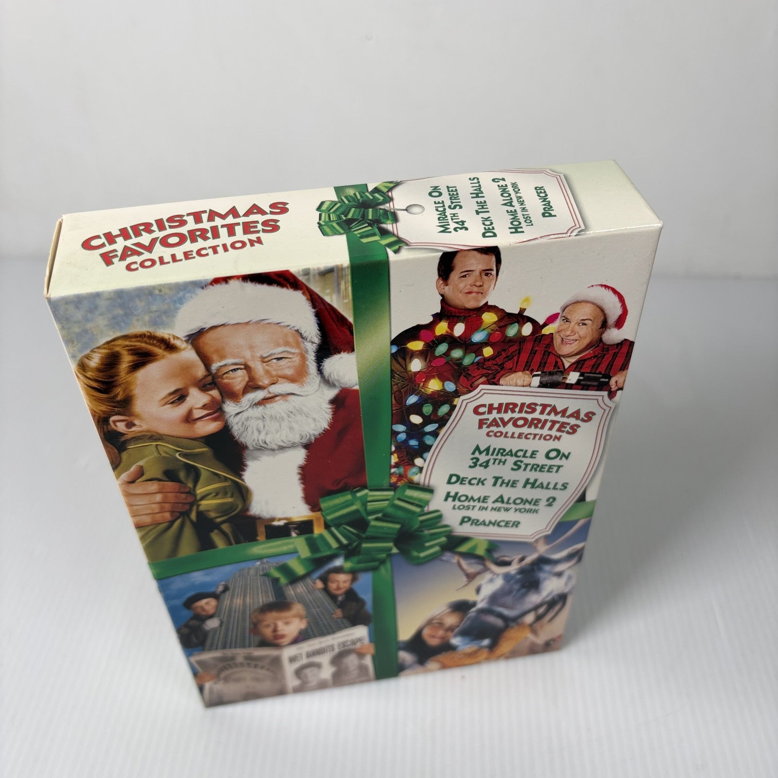 Christmas Favorites Collection DVD Box Set - Miracle on 34th Street, Home Alone