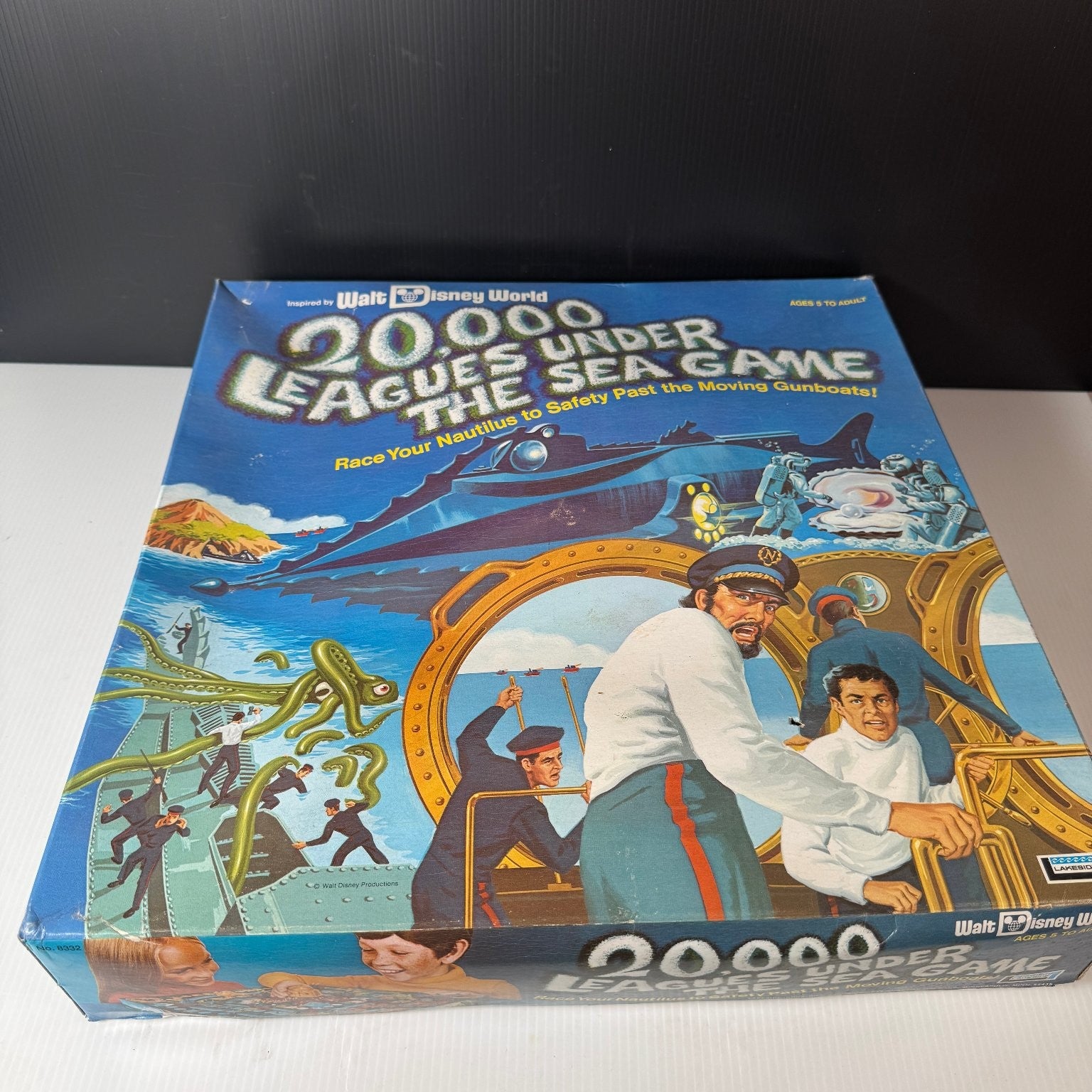 Disney World 20,000 Leagues Under The Sea Game Lakeside Board Game Complete