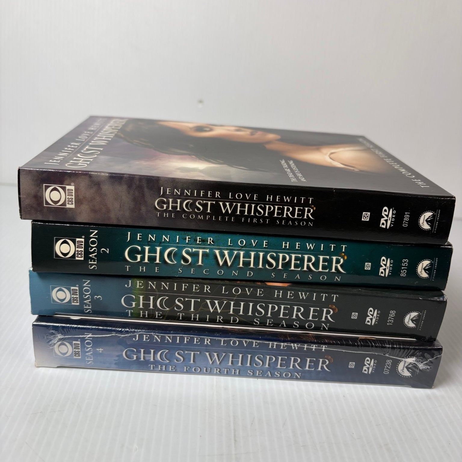 Ghost Whisperer Seasons 1-4 DVD Set Jennifer Love Hewitt Collection