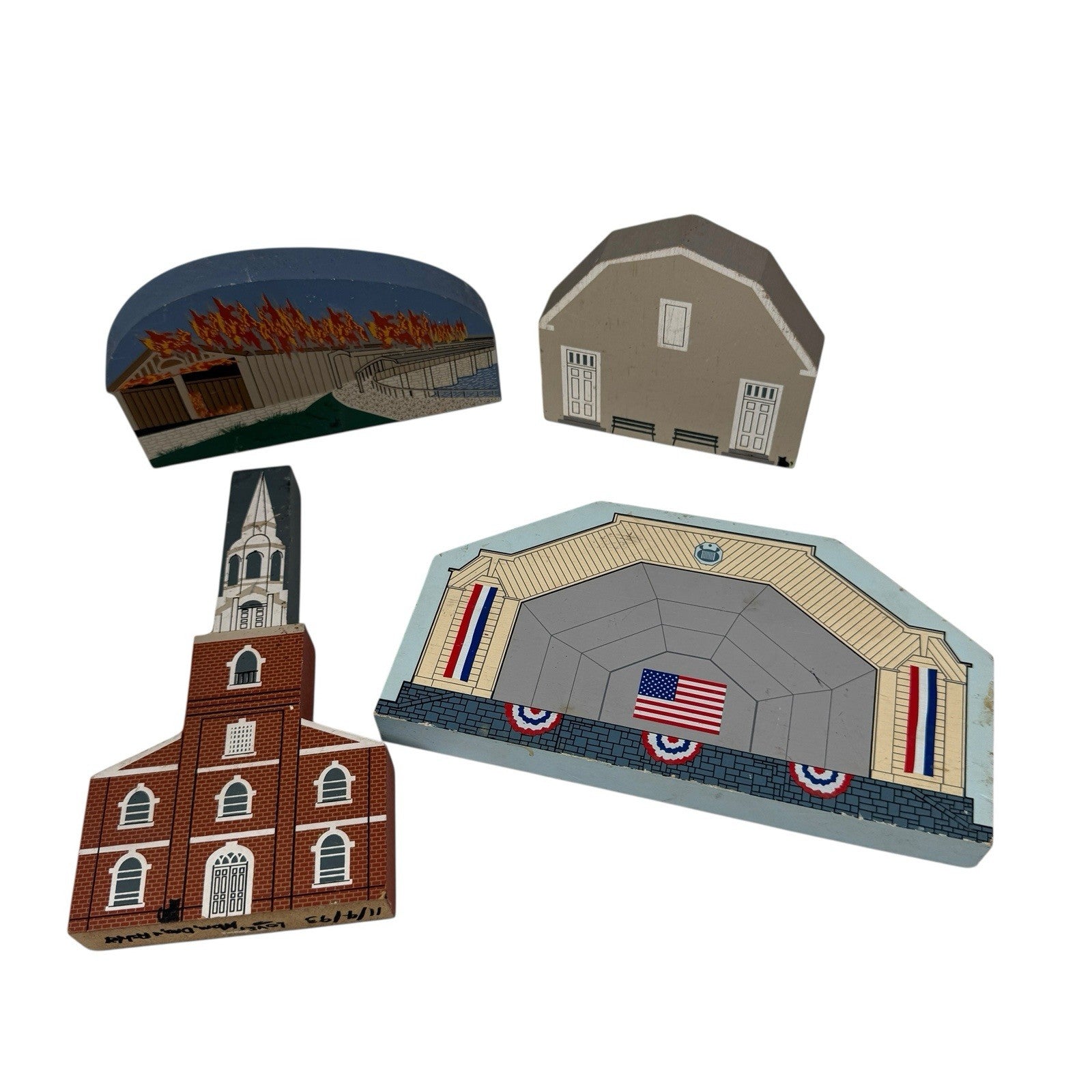 Lot Of 4 Wooden Houses 90s & 2000s Lancaster Area Cat’s Meow & Unbranded