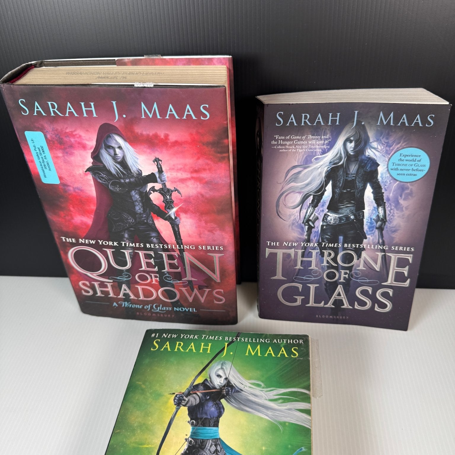 Sarah J Maas Lot of 3 Books Heir of Fire Throne of Glass Queen of Shadows