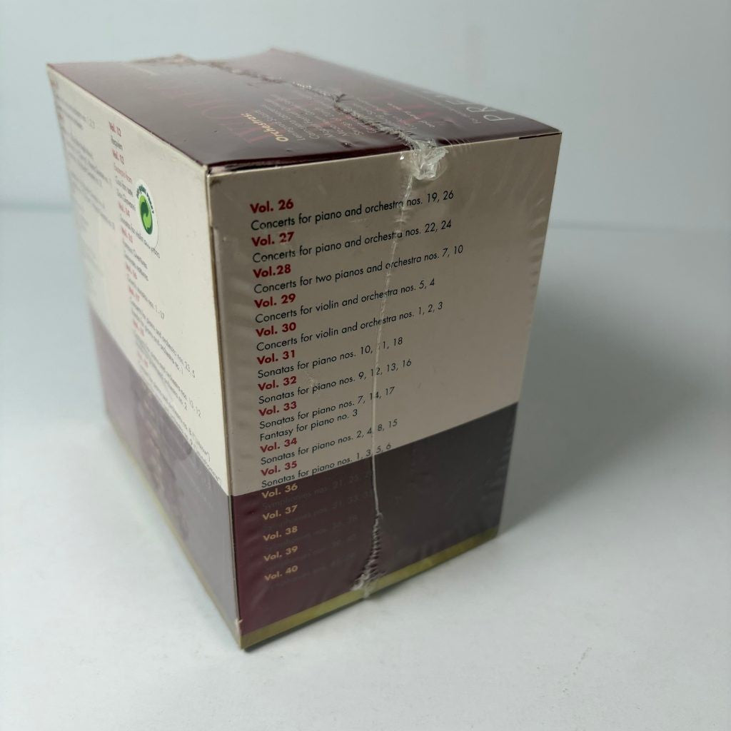 Wolfgang Amadeus Mozart Premium Edition 40 CD Box Set Cascade Classical