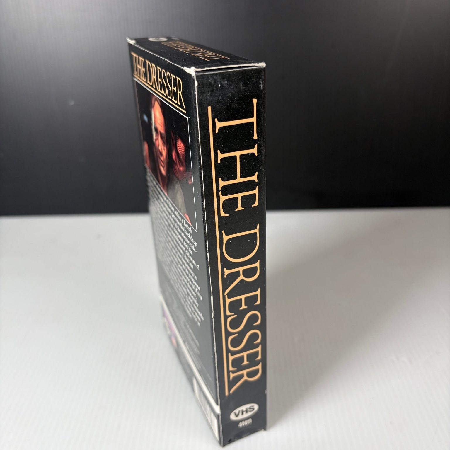 The Dresser VHS 1983 Drama Backstage Suspense GoodTimes Home Video