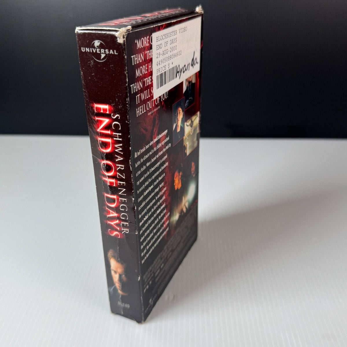 End of Days VHS 1999 Action Thriller Original Release Universal