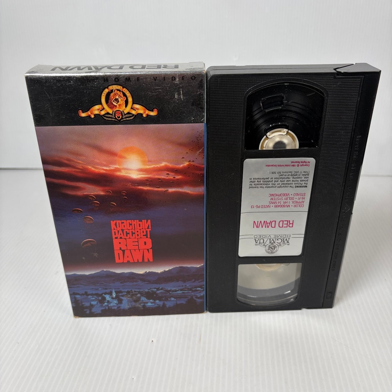 Red Dawn VHS 1986 Action War MGM/UA Home Video Patrick Swayze John Milius