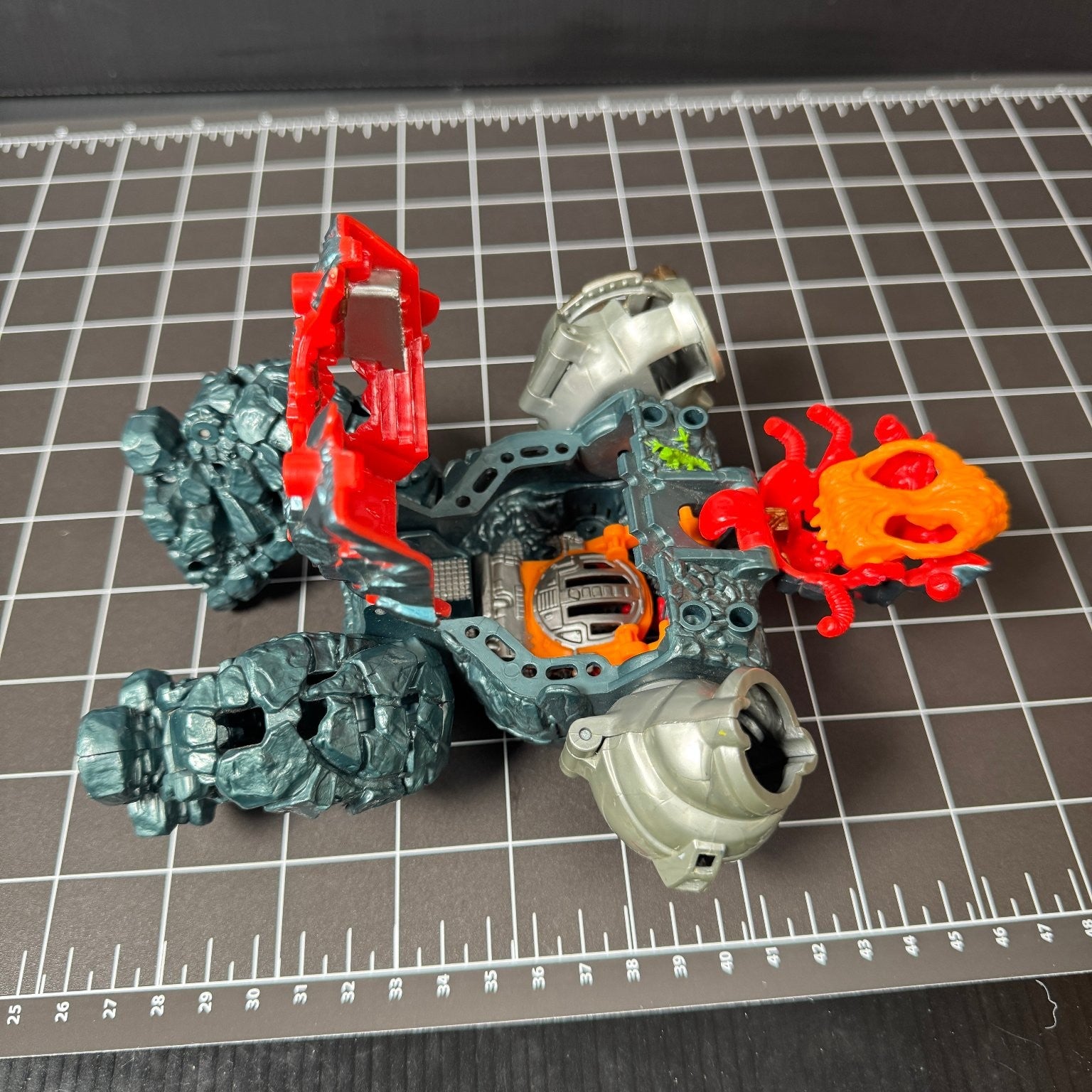 Mighty Max Playset Lot Incomplete with Dragon Island & Blast Magus As Is