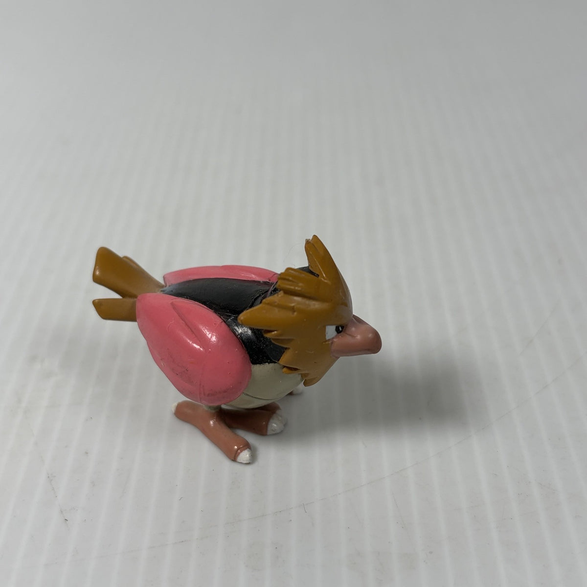 Pokemon Pidgeotto Tomy CGTSJ Vintage Action Figure PVC Mini Figurine