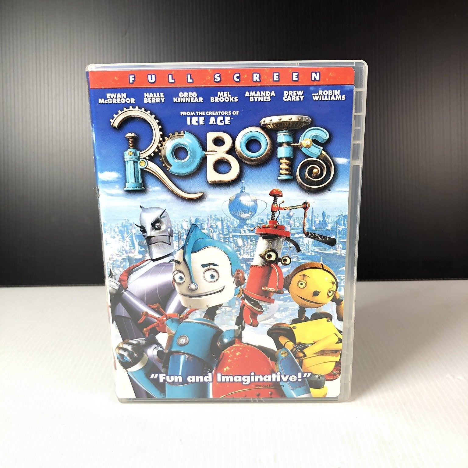 Robots DVD 2005 Full Screen Animated Movie Ewan McGregor Halle Berry