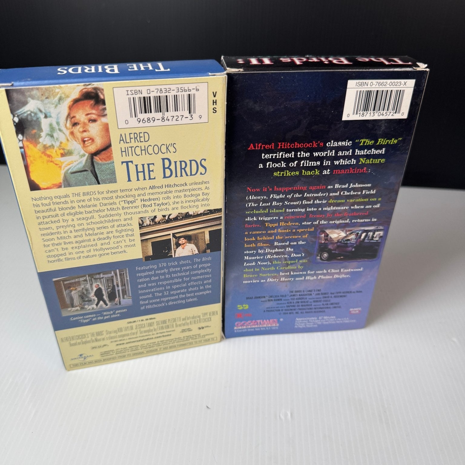 The Birds & The Birds II Lot of 2 VHS 1963 Horror Alfred Hitchcock Collection