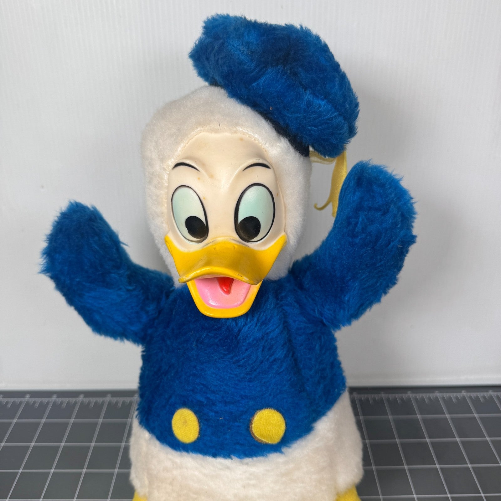 Vintage Walt Disney Land Donald Duck Rubber Face Plush California Stuffed 14"