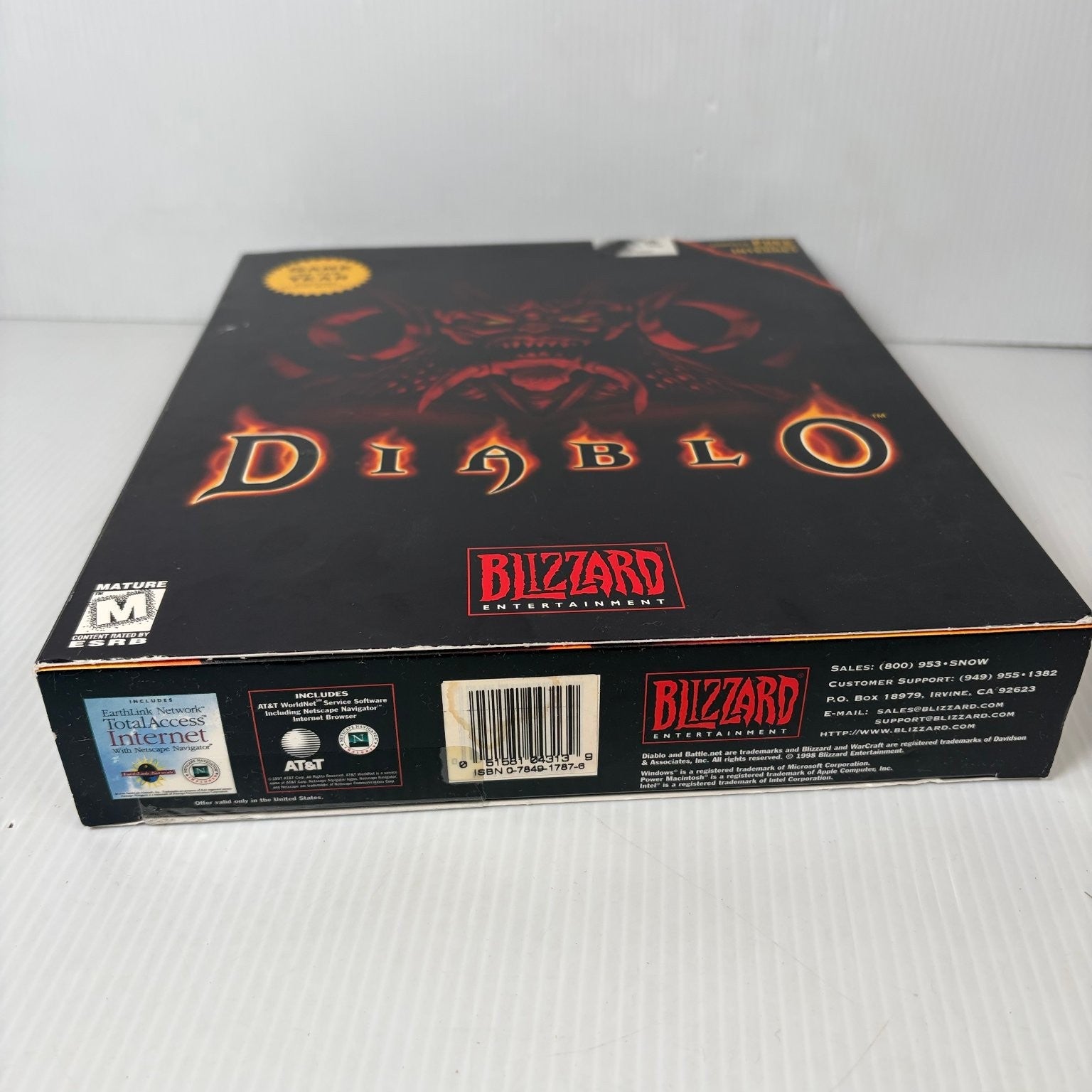 Diablo Game of the Year Gatefold Big Box PC Video Game Blizzard Complete