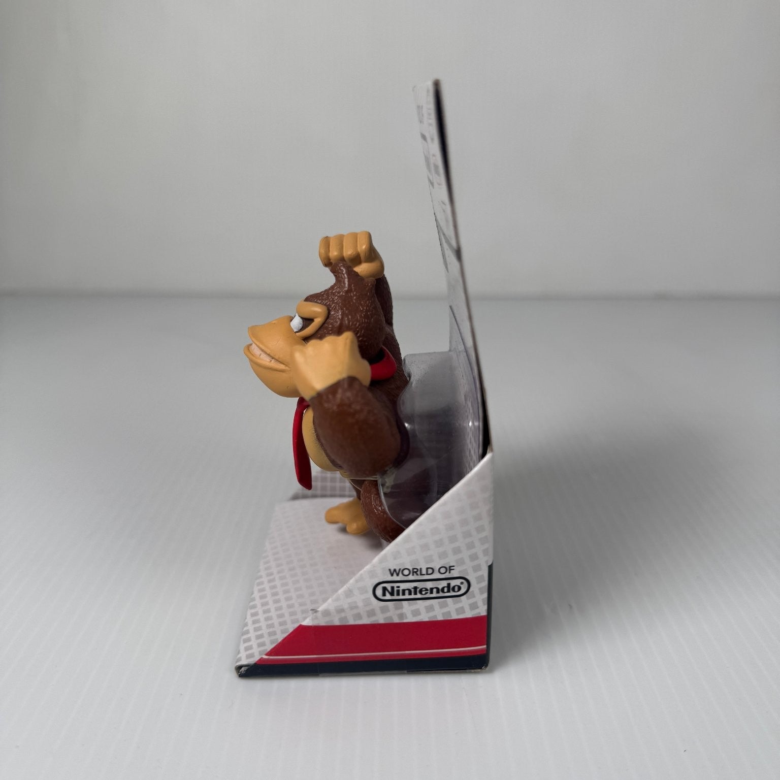 World of Nintendo Donkey Kong Super Mario 2.5" Collectible Figure
