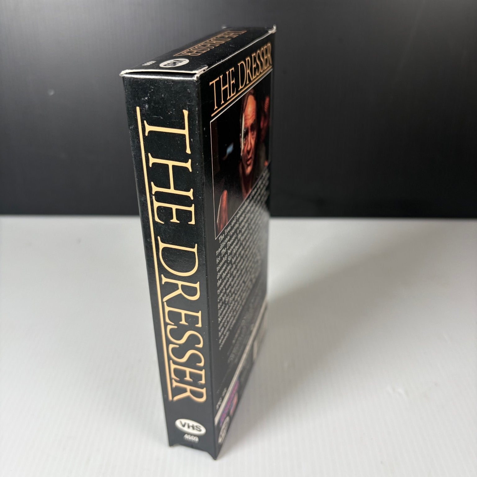 The Dresser VHS 1983 Drama Backstage Suspense GoodTimes Home Video