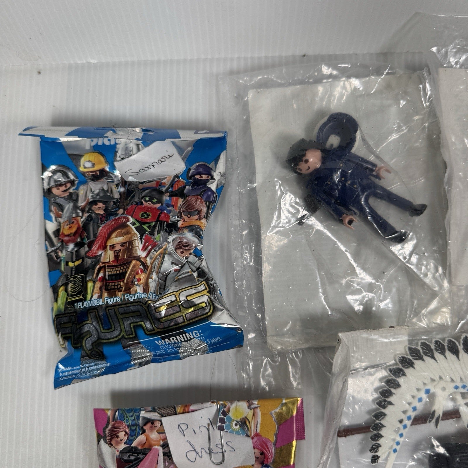Lot Of 13 Playmobil Minifigures 4 Sealed In Bulk Bags & 9 Opened Blind Bags