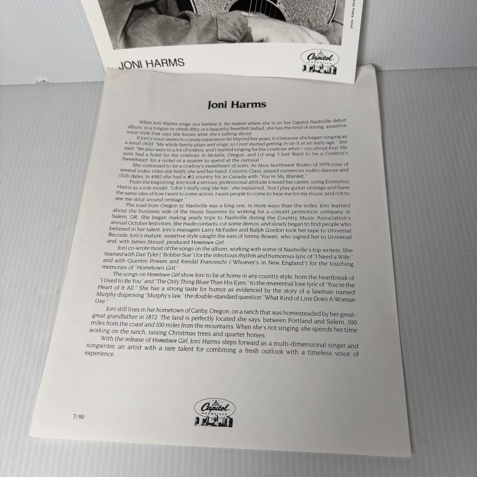 Joni Harms 8x10 Photo w/ Press Kit Bio Sheet Capitol Records