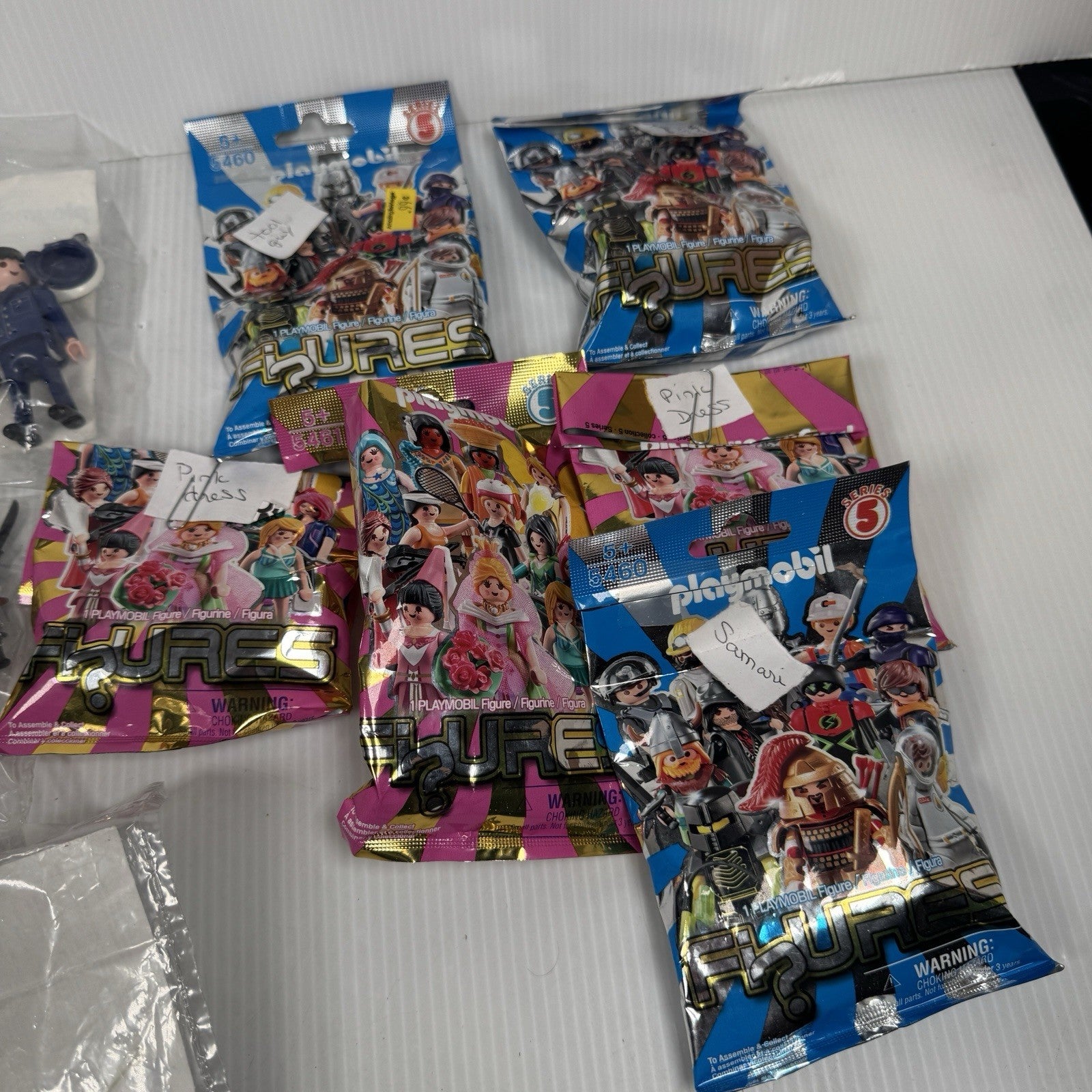 Lot Of 13 Playmobil Minifigures 4 Sealed In Bulk Bags & 9 Opened Blind Bags