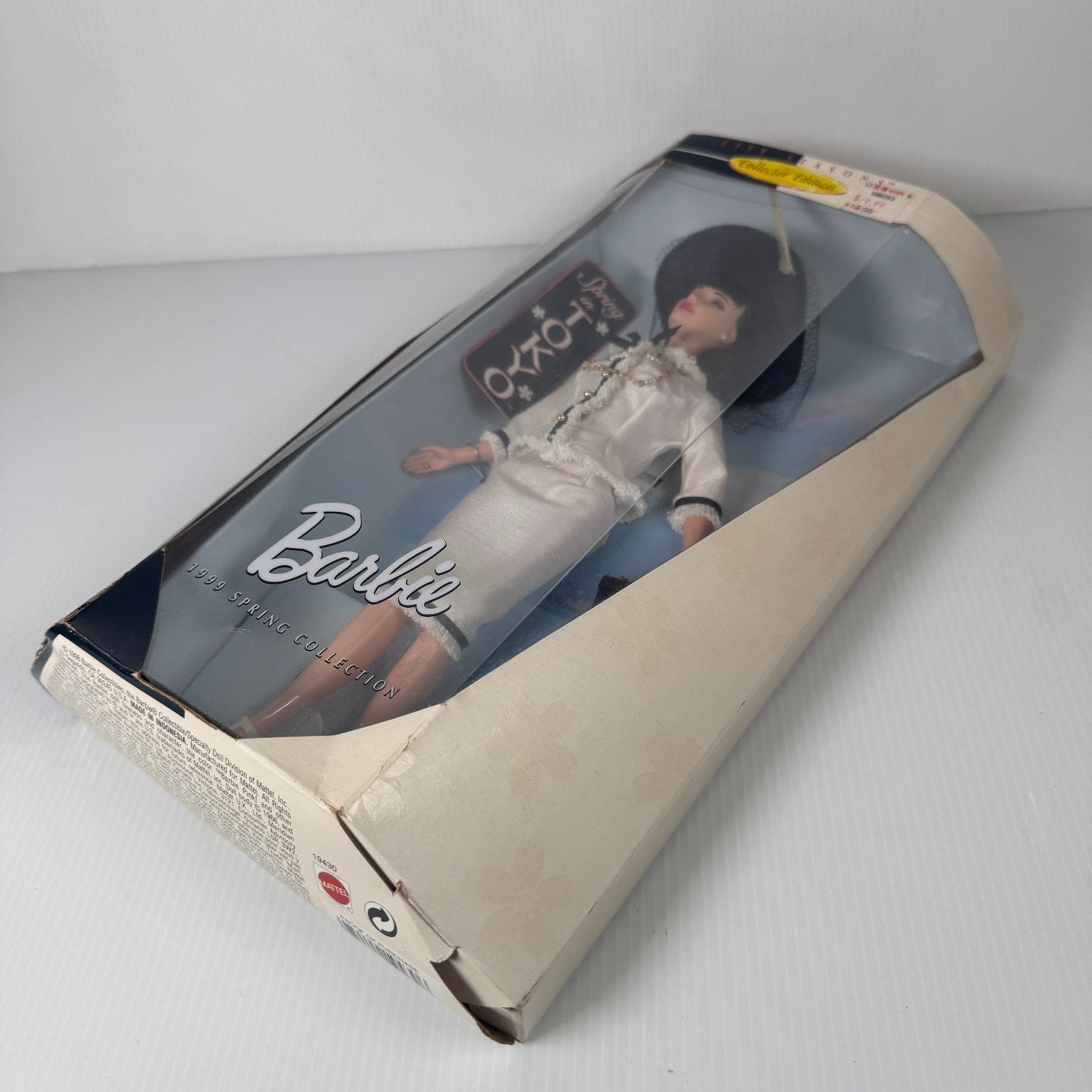 Mattel Barbie Spring in Tokyo 1999 Collector Edition Doll 11.5 Inch