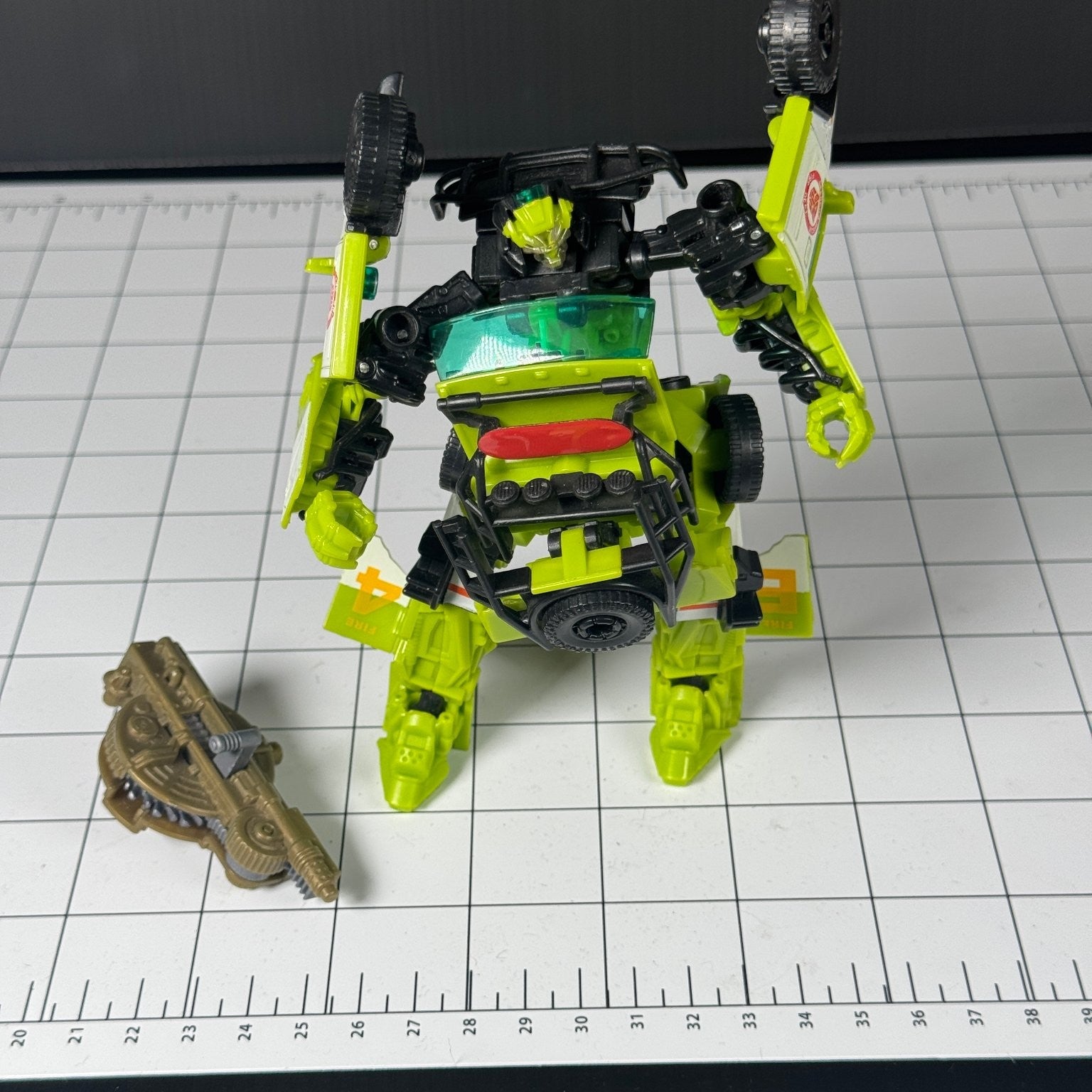 Transformers Dark of the Moon Autobot Ratchet Deluxe Class Mechtech 2011 Hasbro