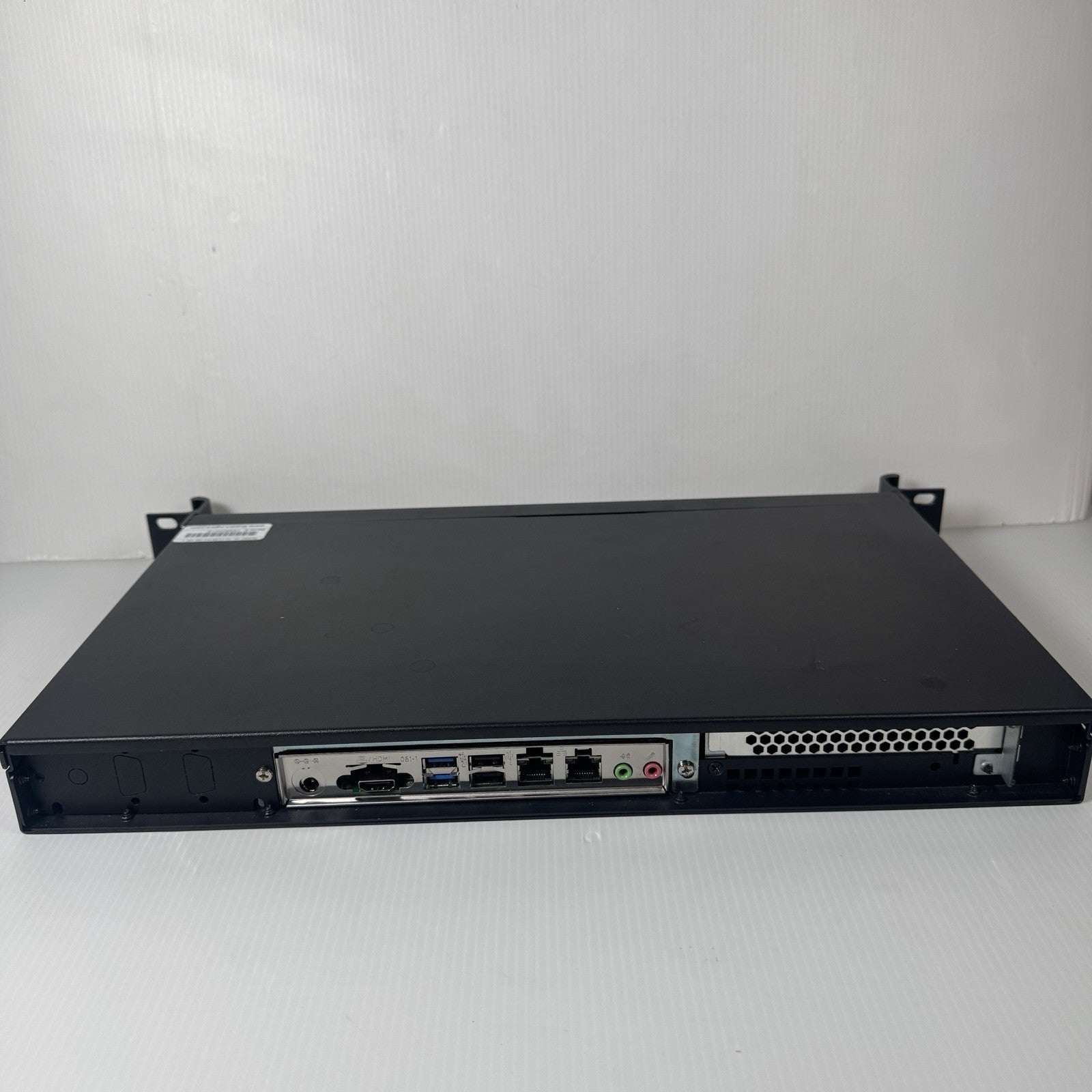 SuperLogics SL-1U-LL6412J-GC-NF-1 Rack Mount Industrial PC Server 500GB No OS