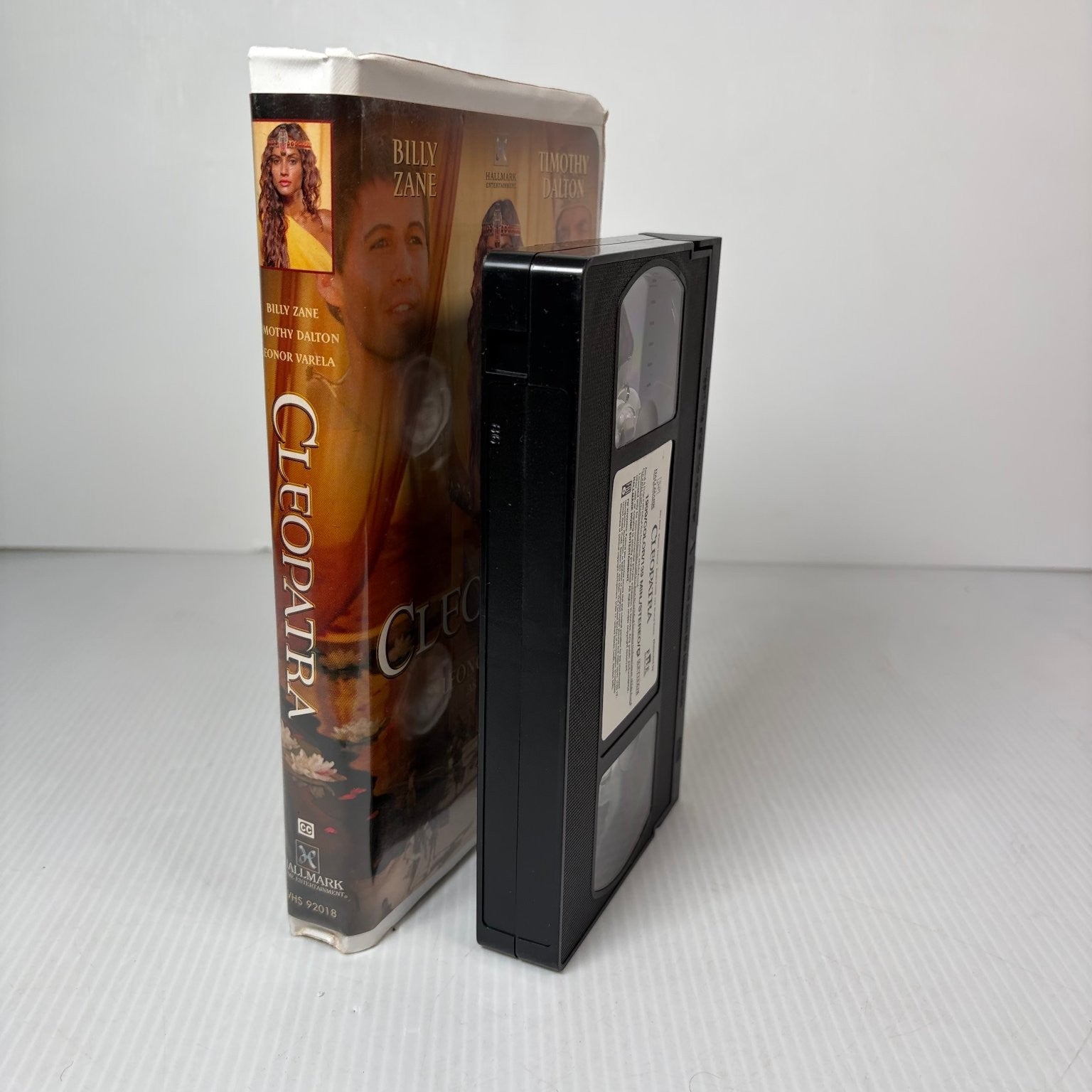Cleopatra VHS 1999 Historical Drama Epic Billy Zane Timothy Dalton Hallmark
