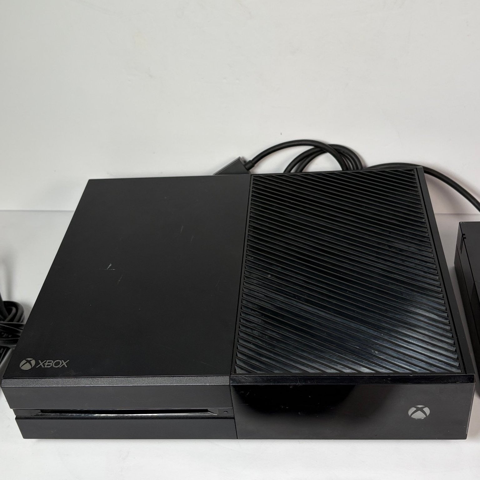 Microsoft Xbox One Console 500GB Black with Red Camo Controller & Power Supply