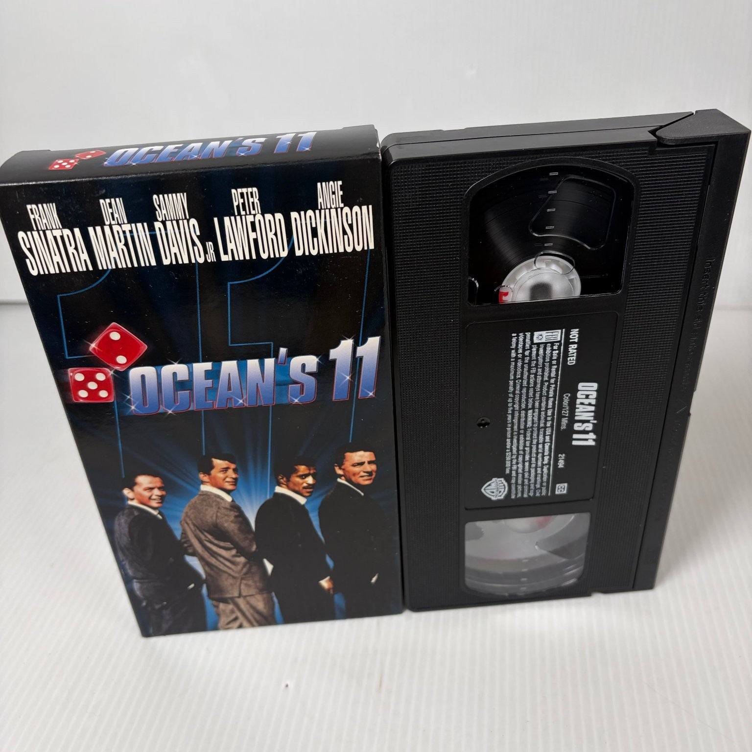 Ocean's 11 VHS 1960 Crime Heist Classic Frank Sinatra Warner Home Video